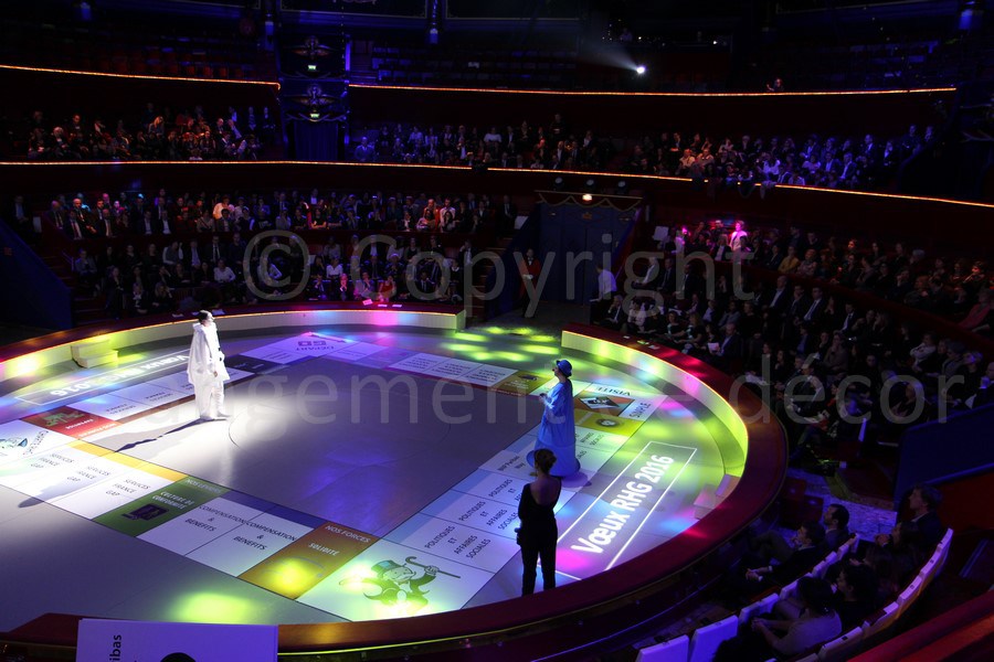 Outils de communication : utilisation du theatre entreprise par BNP PARIBAS