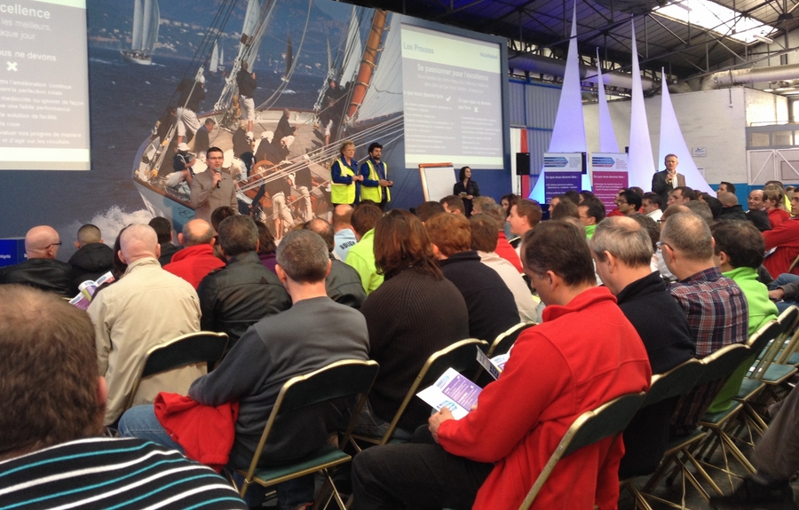 Theatre Entreprise : un des outils de communication du theatre entreprise pour valoriser la communication non verbale Theatre Entreprise : un des outils de communication du theatre entreprise pour valoriser la communication non verbale